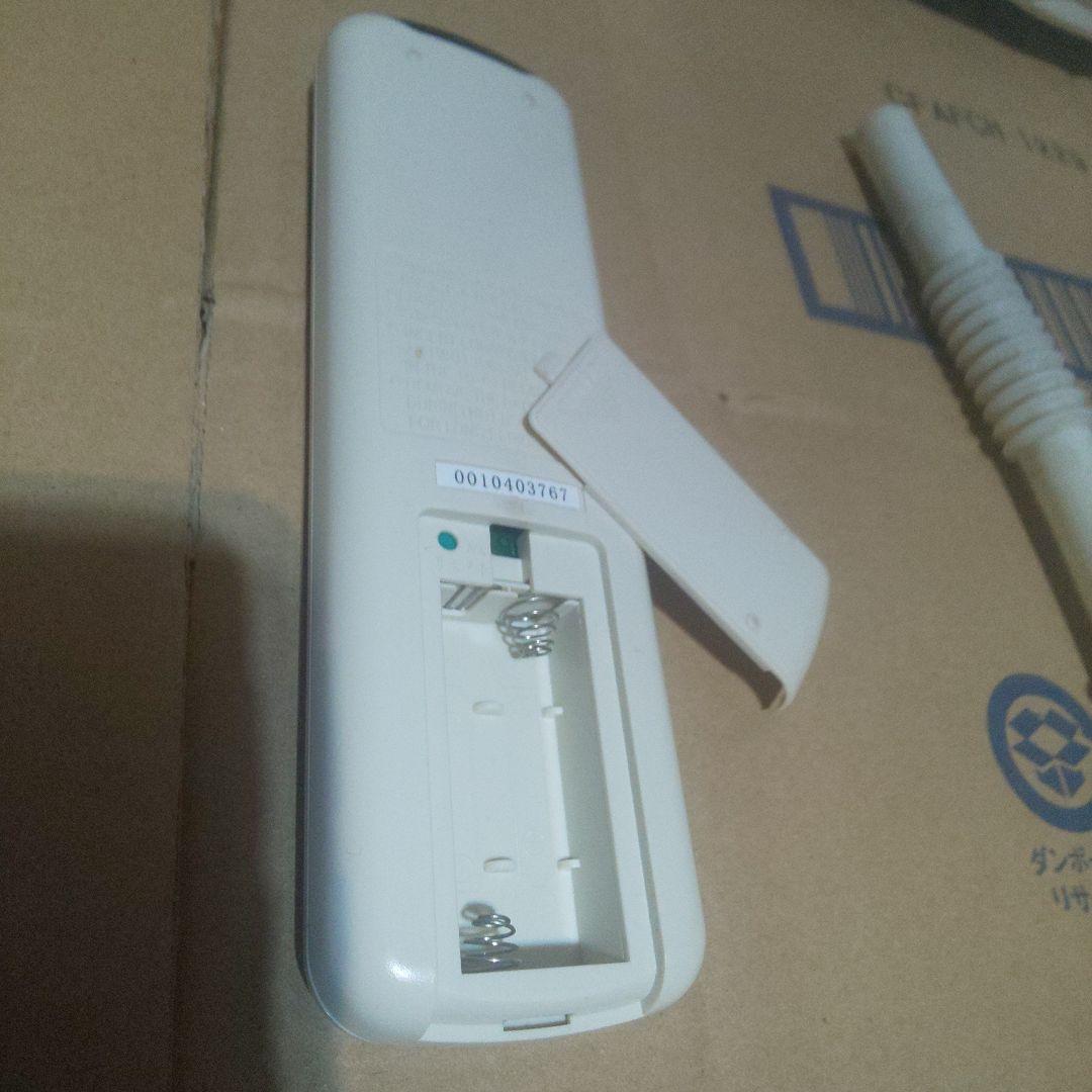 窓用エアコン ハイアールJA-16R ウインドウエアコン