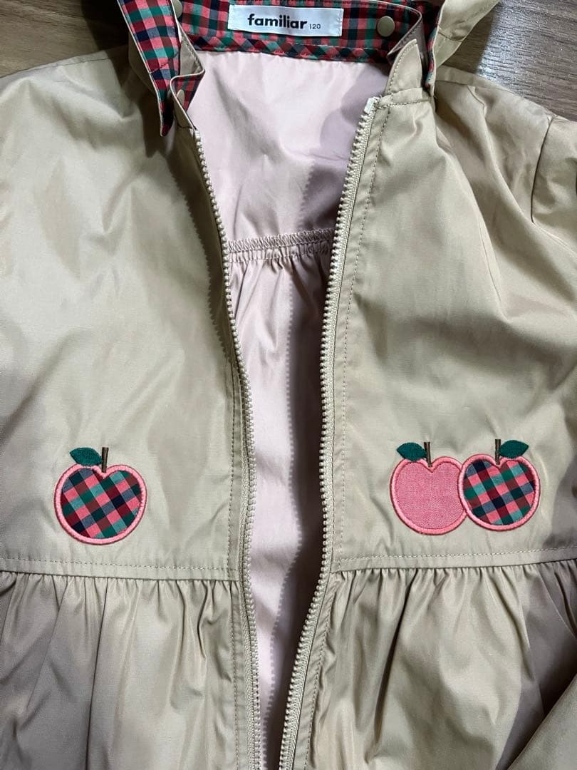人気完売　familiar ジャケット パーカー120