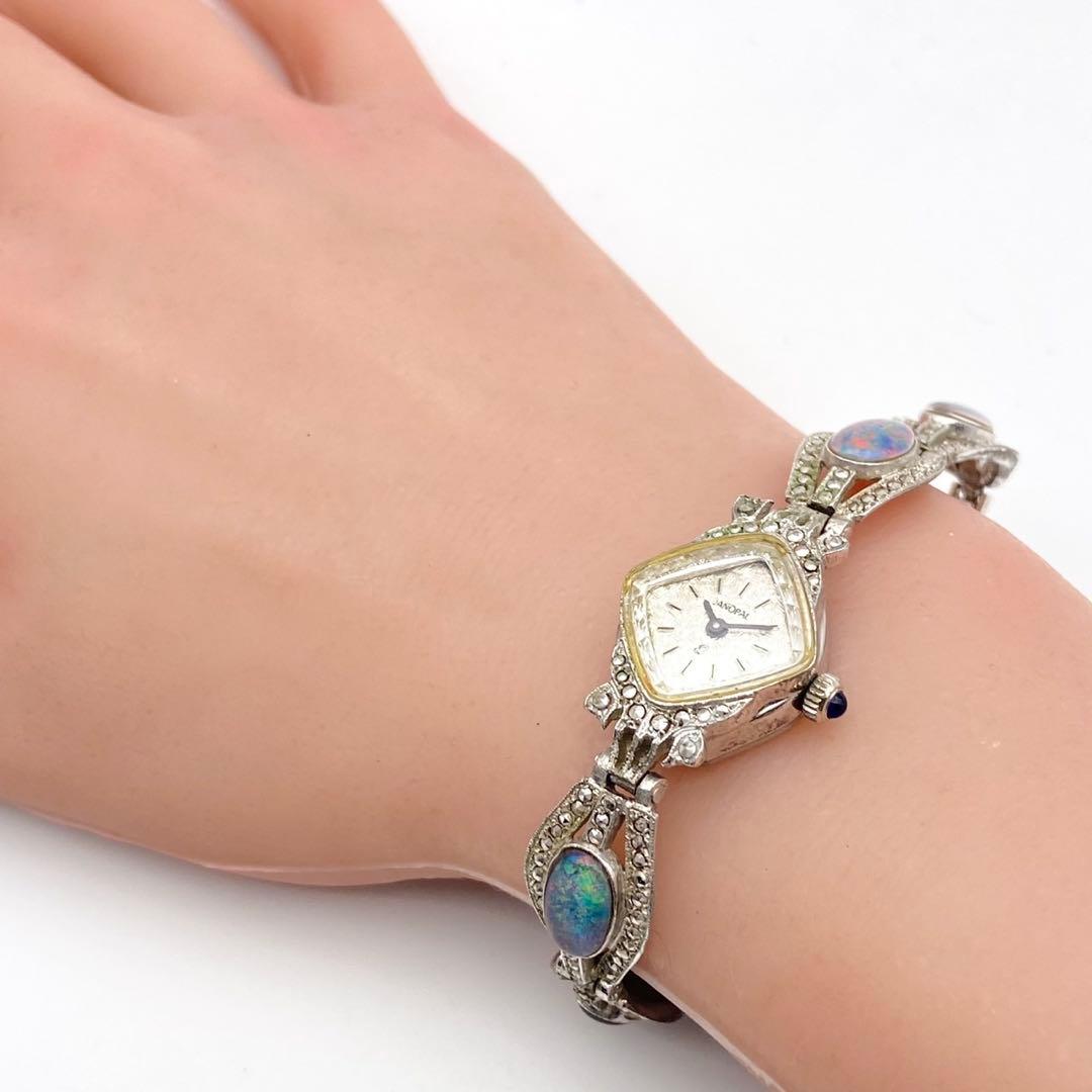 専用　JANOPAL ブレスウォッチ 石付き 新品電池 クォーツ シルバー