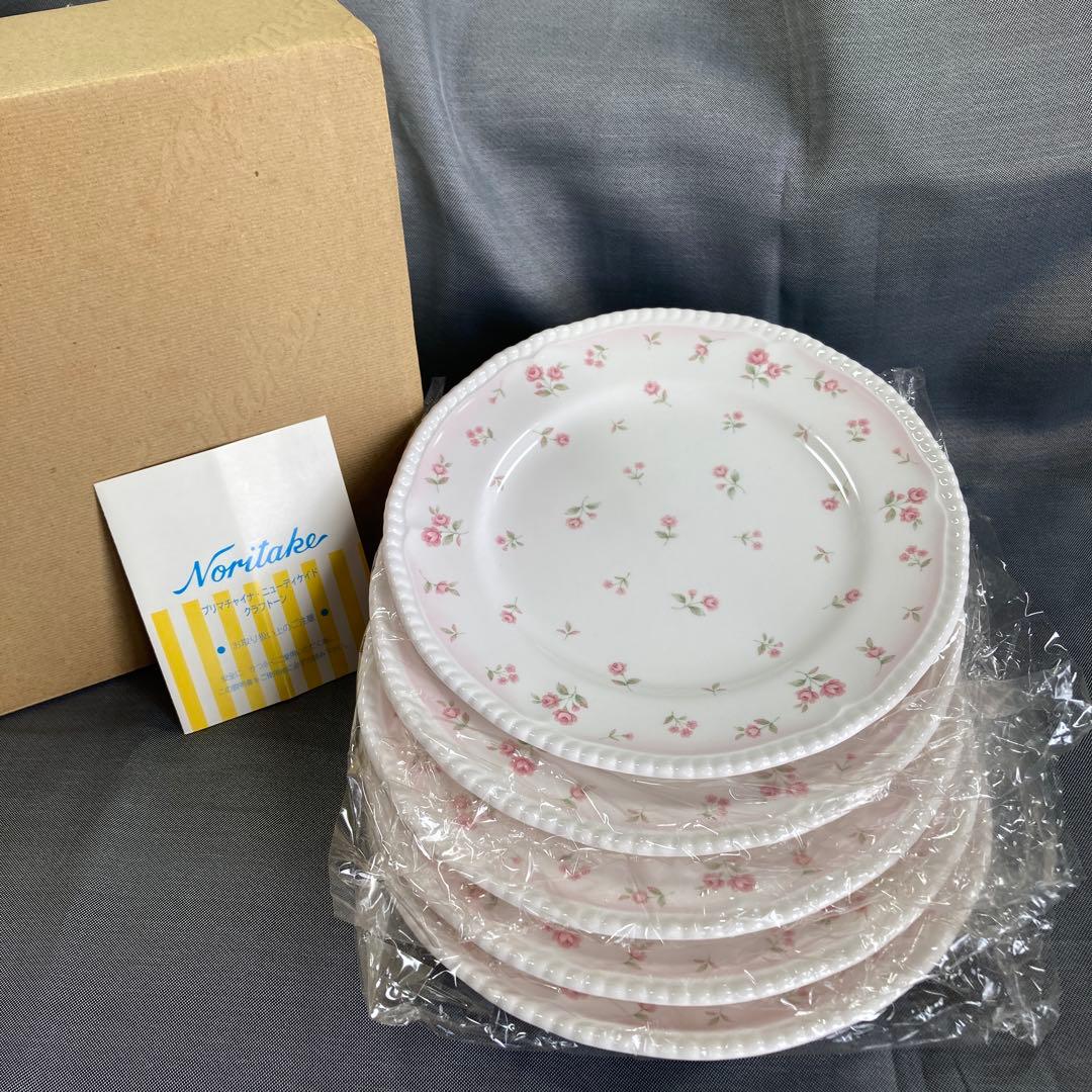 ノリタケ　コベントリーローズ　ケーキ皿　薔薇　ローズ　花　バラ　ピンク　プレート