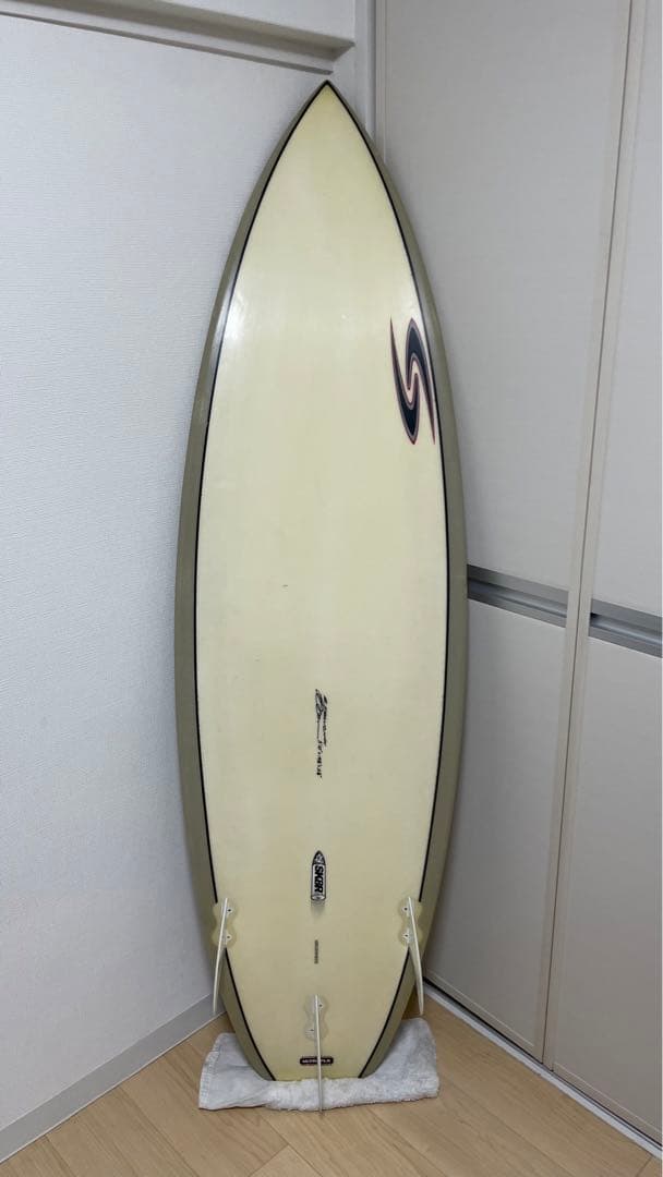 サーフテック　5'10 ショートボード