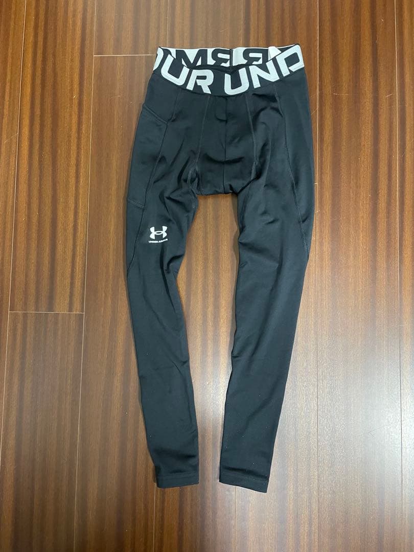 Under Armour ブラック コンプレッションウエア上下　2セット 美品