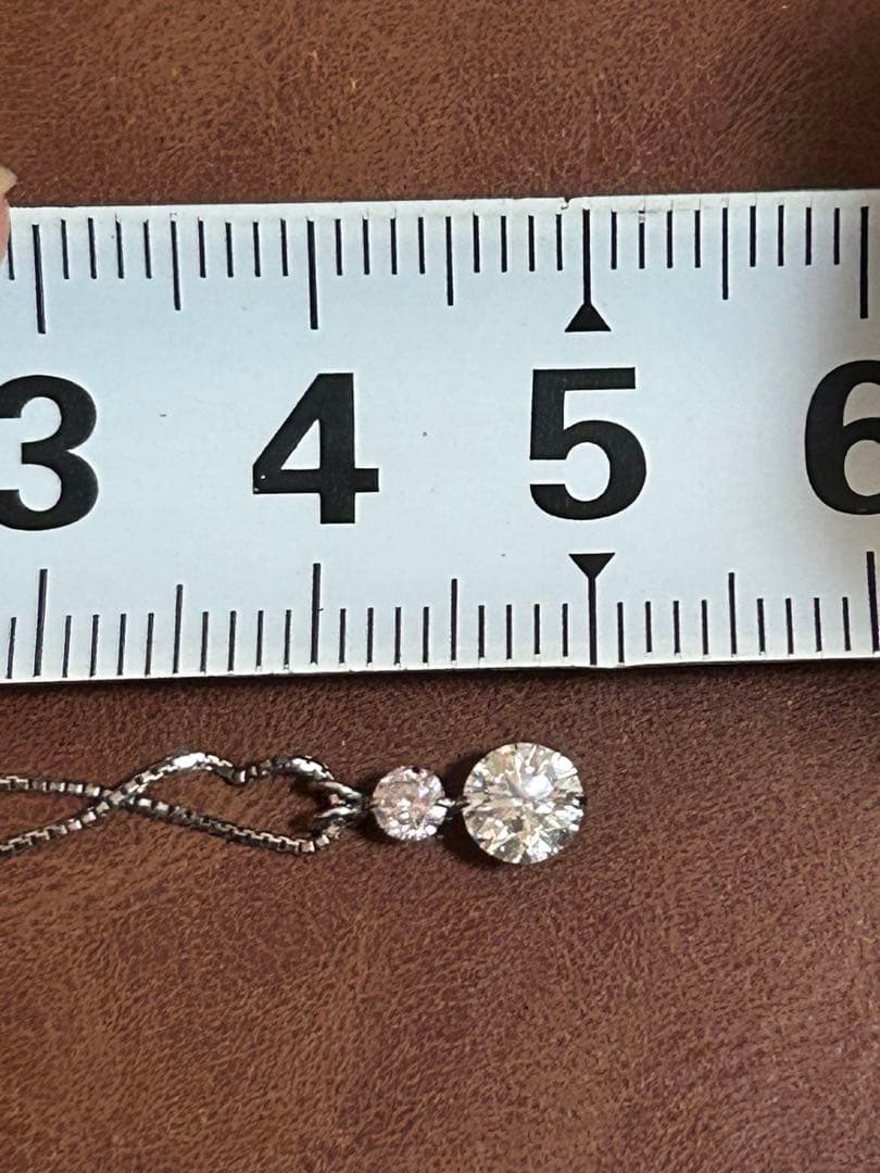 プラチナ850 ピンクダイヤモンド ネックレス