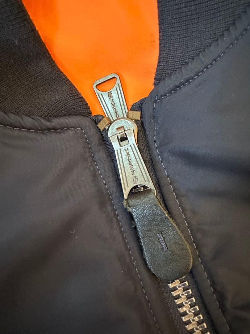 VALLEY APPAREL MA-1フライトナイロンジャケット