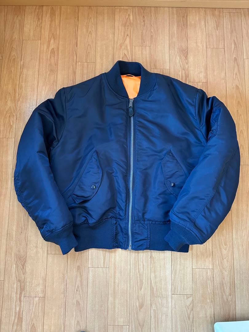 VALLEY APPAREL MA-1フライトナイロンジャケット