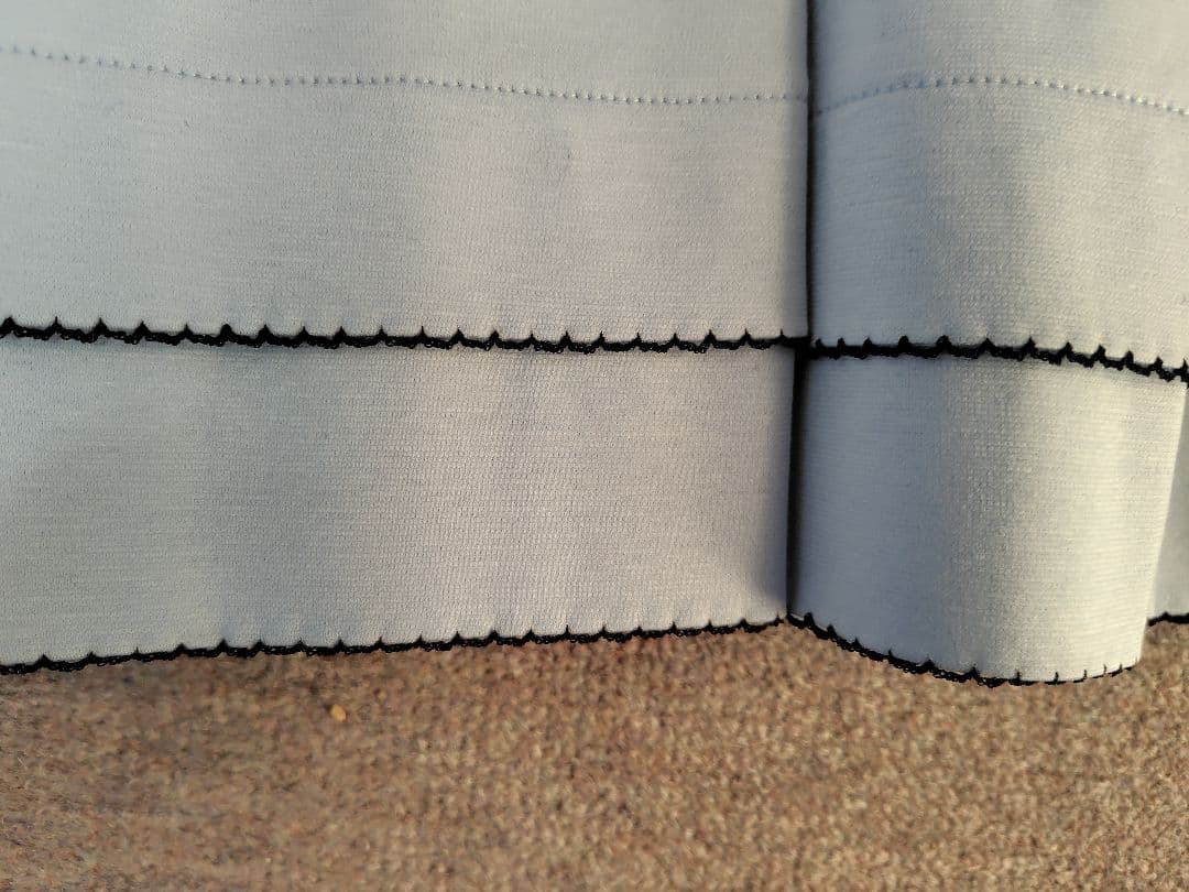 新品　TO BE CHIC　ティアードフレアチュニックＭ水色サンプル31900円