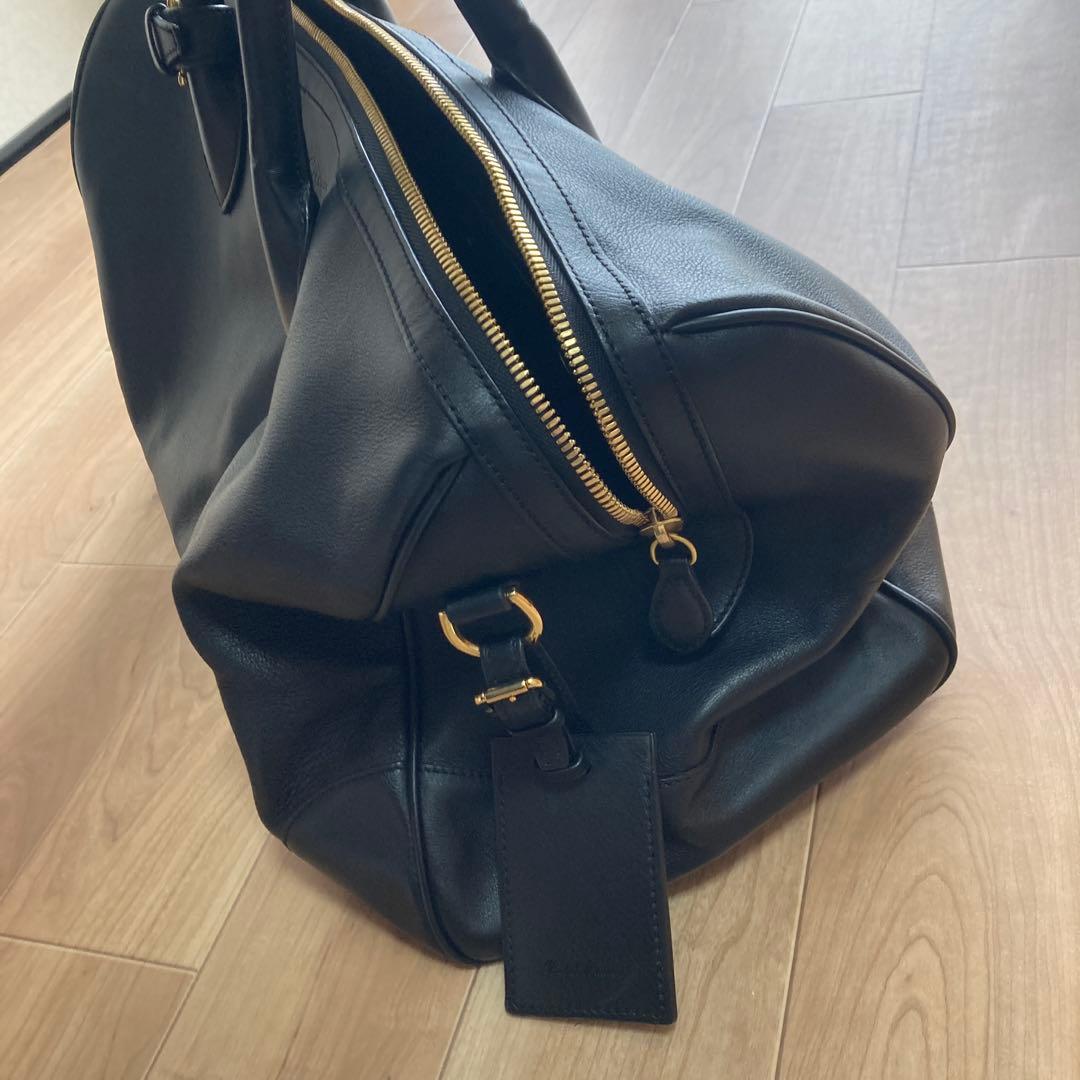 黒レザー ボストンバッグ ゴールド金具