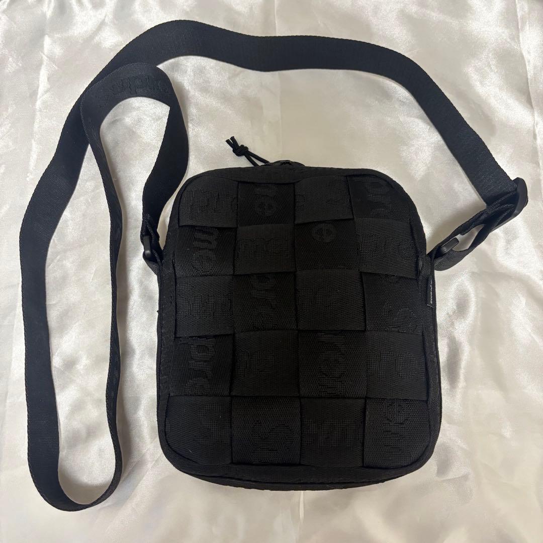 バッグ Supreme Woven Shoulder Bag \