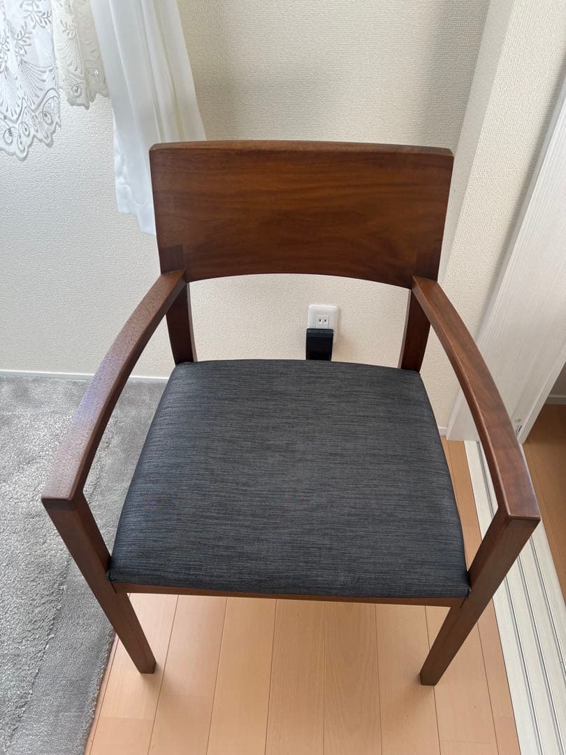 CASSINA カッシーナ　ダイニングチェア②