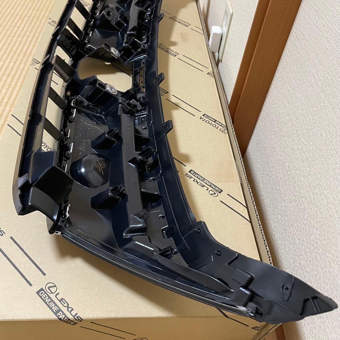 トヨタ ハリアー 60 新品 未使用品 グリル 後期