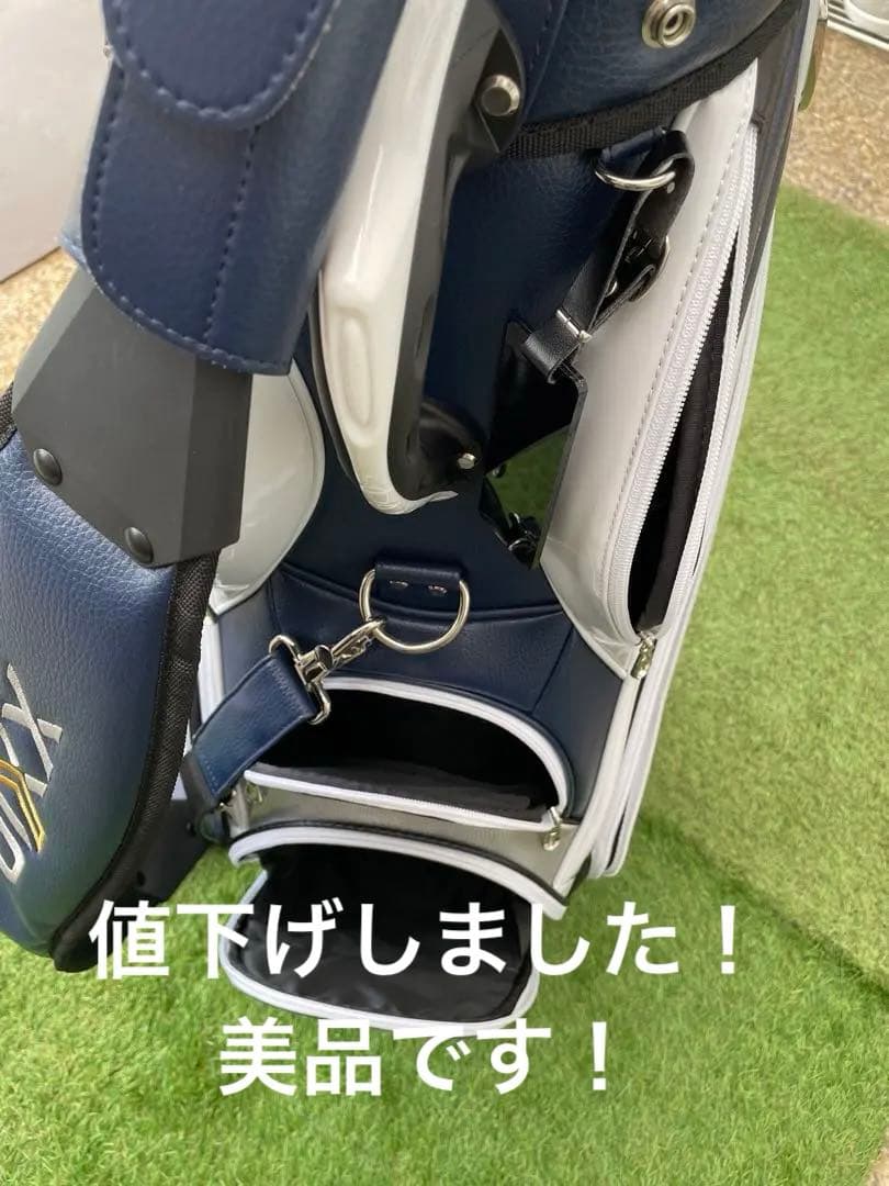 極美品XXIOプロモデルレプリカキャディーバッグ ネイビー/ホワイト未使用に近い