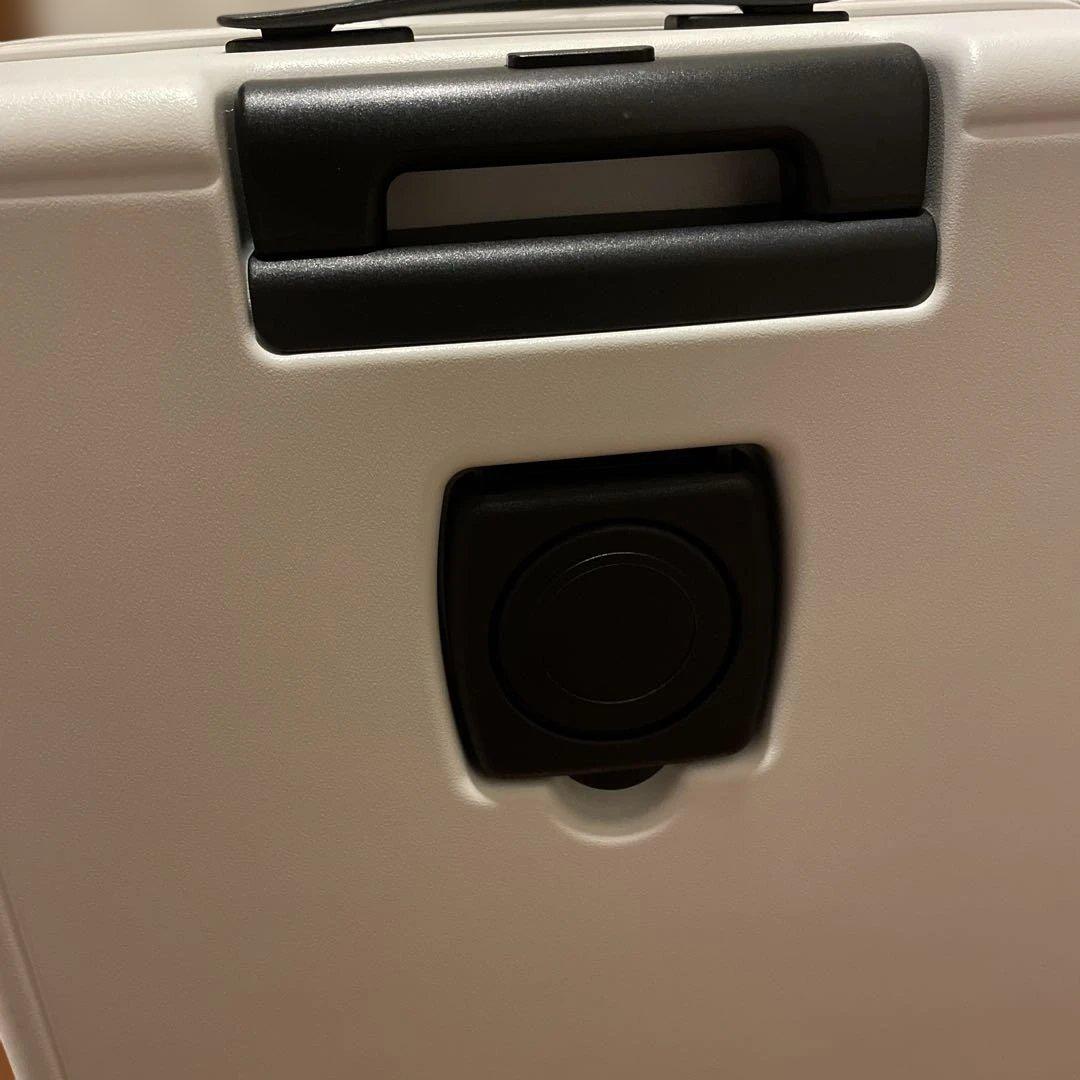 【新品】ACE スーツケース　ベベル　63L ホワイト　軽量