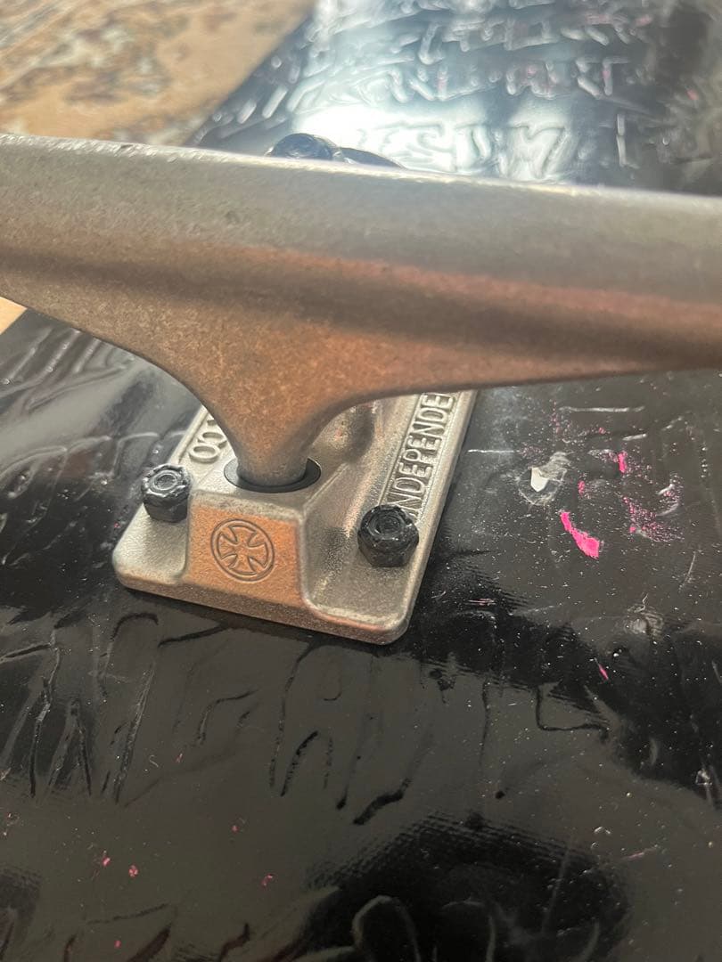 ファッキンオーサム　スケートボード　コンプリート　美品