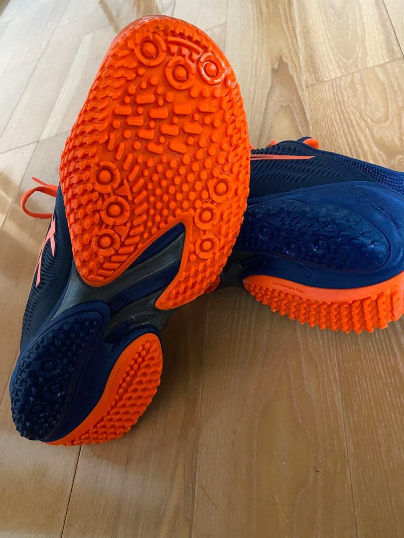 超美品テニスシューズ ASICS COURT FF 3 ＯＣ26.5cm