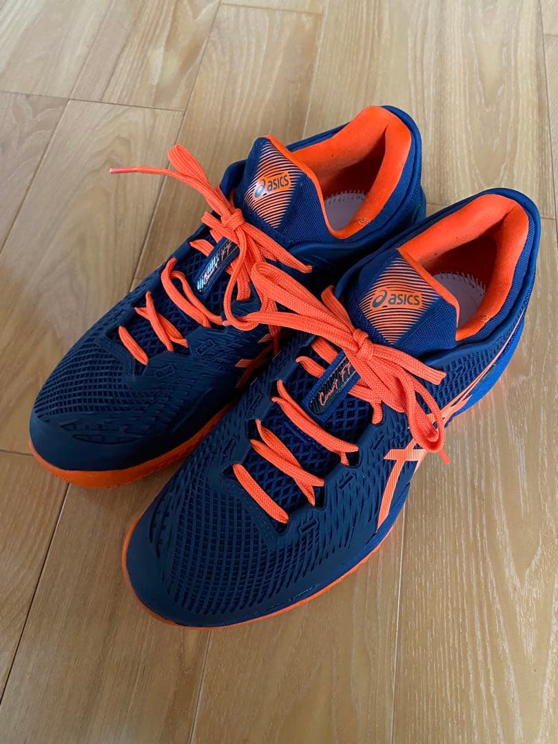 超美品テニスシューズ ASICS COURT FF 3 ＯＣ26.5cm