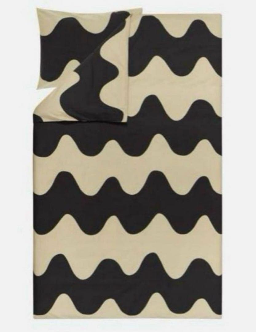 セール　マリメッコ　ロッキ　デュべカバー　新品