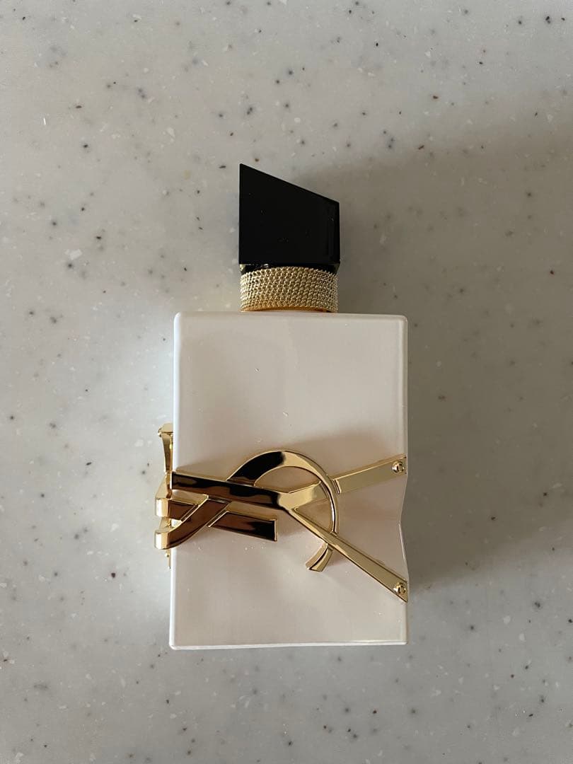 YSL リブレローニュオーデパルファム50ml