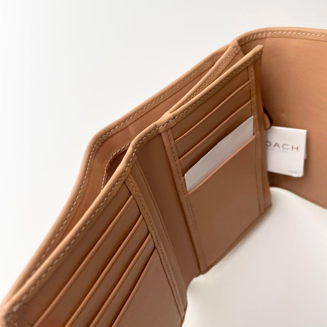 コーチ COACH 折り財布 ハンプトンズ シグネチャー レザー キャメル 新品