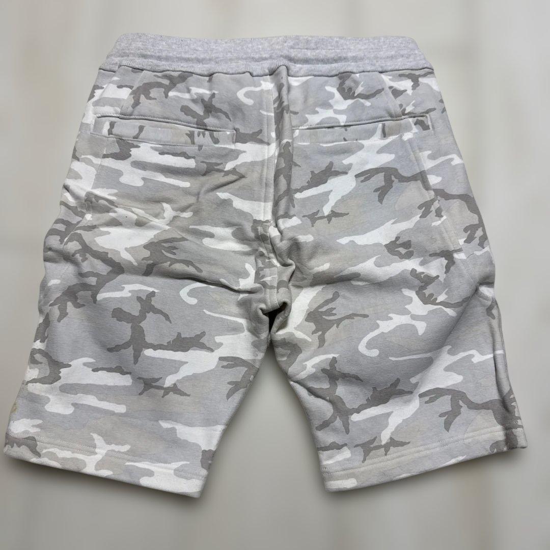 AKM ホワイトカモフラージュショートパンツ