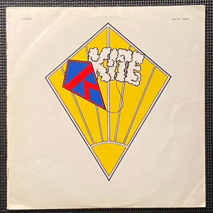 Kite/Same(英国オリジナル盤) SS050