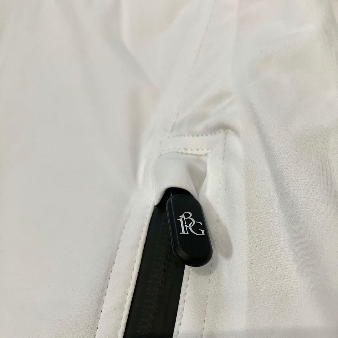 1PIU1UGUALE3 GOLF 、ウインドジャケット、3サイズ