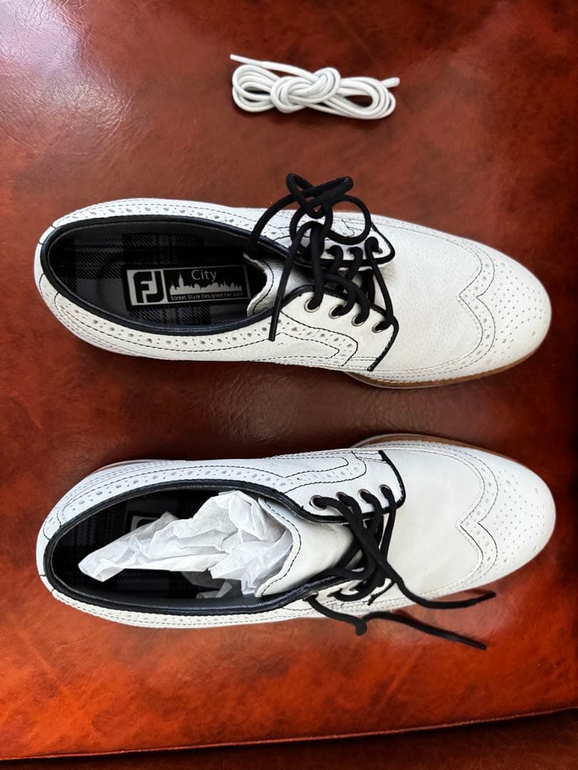 FootJoy ホワイト 26.5センチ ゴルフシューズ　レザーウイングチップ