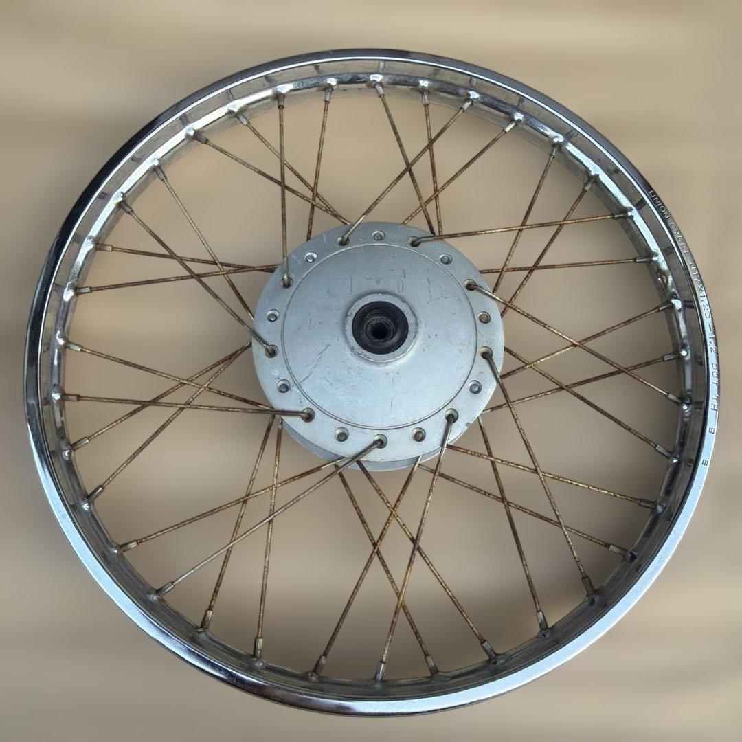 スーパーカブ　ホイール　ホンダ