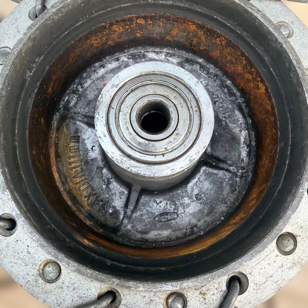 スーパーカブ　ホイール　ホンダ