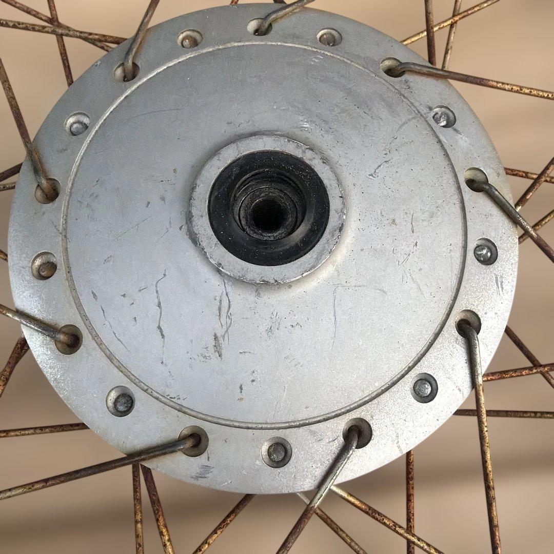 スーパーカブ　ホイール　ホンダ