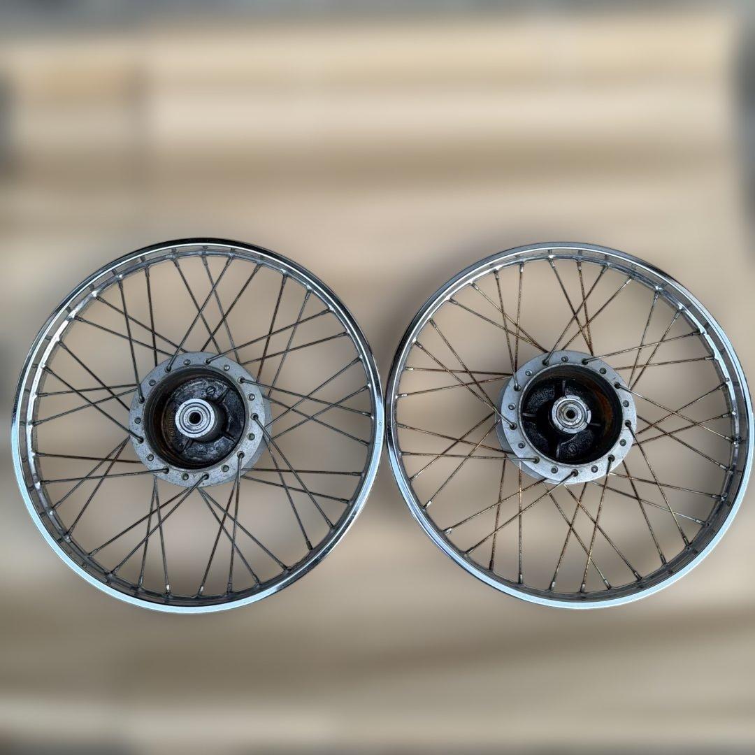 スーパーカブ　ホイール　ホンダ