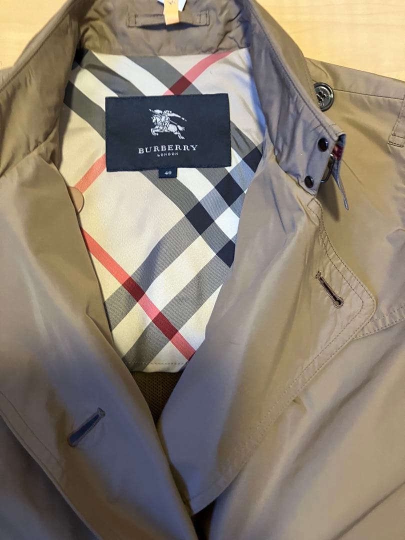 BURBERRY ベージュ トレンチコート Mサイズ