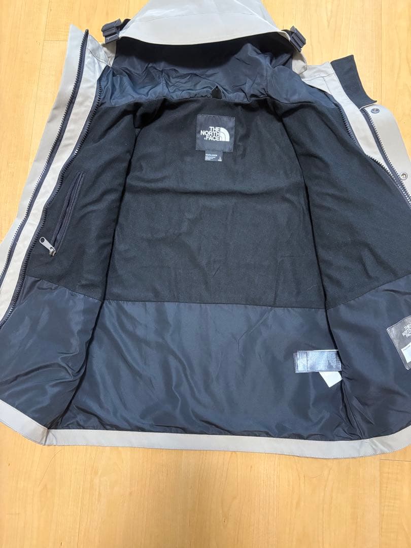 THE NORTH FACE 防水ジャケット 130cm