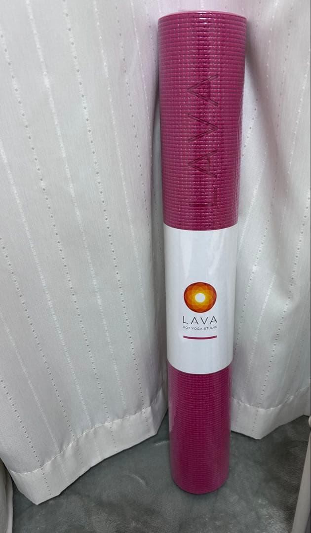 LAVA ヨガマット ピンクとマットケース