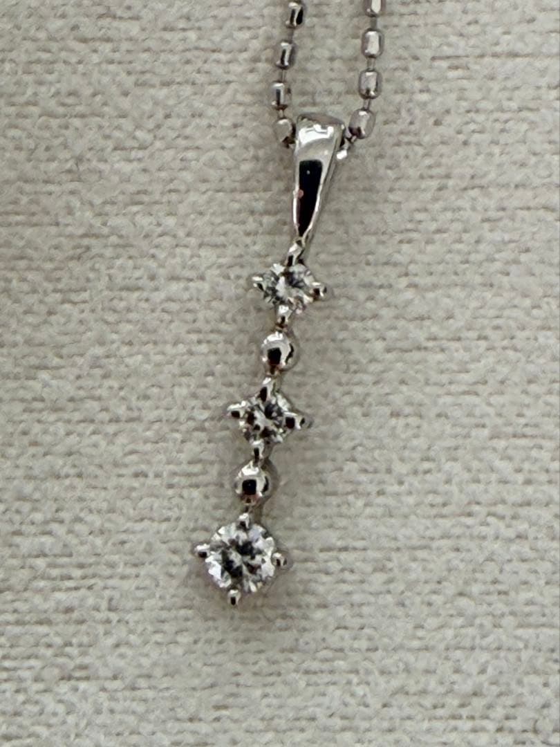 festaria(フェスタリア) K10WG ダイヤモンドネックレス