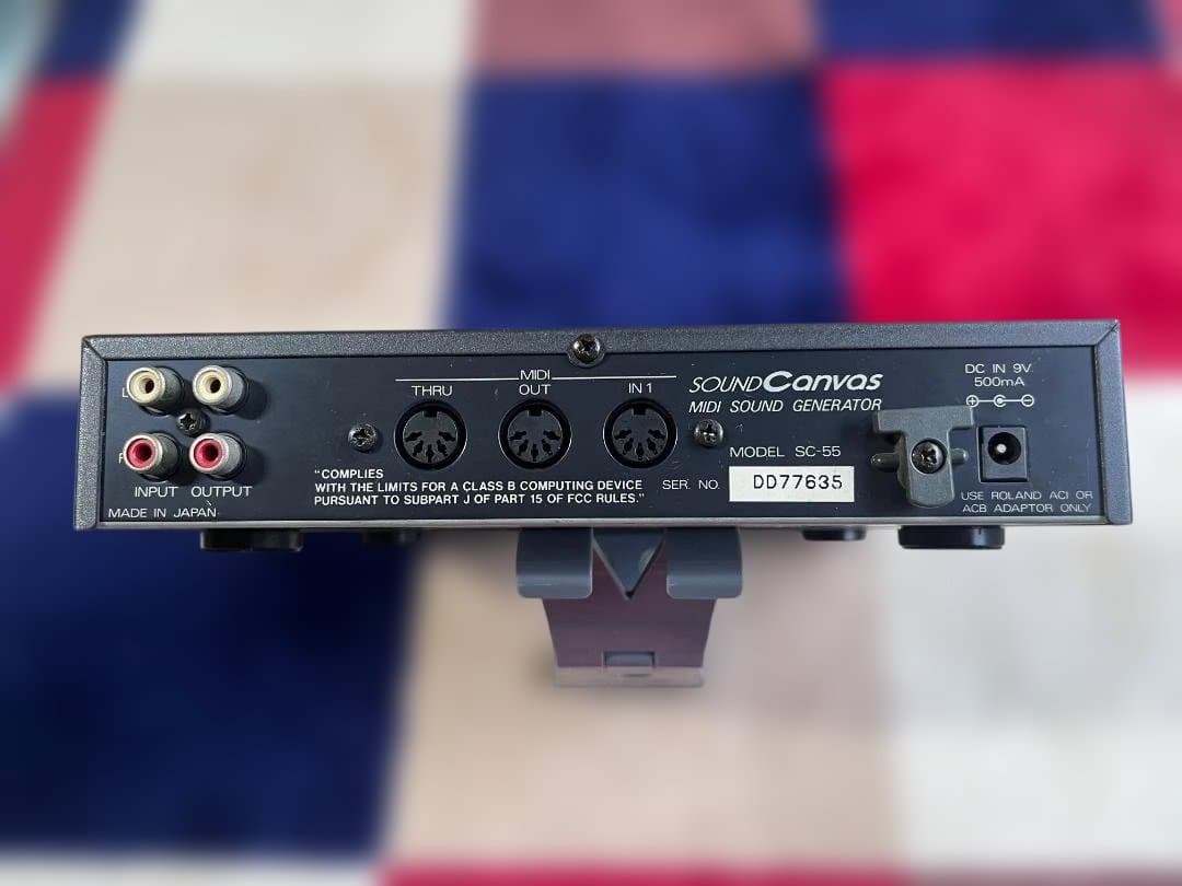 Roland SC-55 MIDIサウンドジェネレーター
