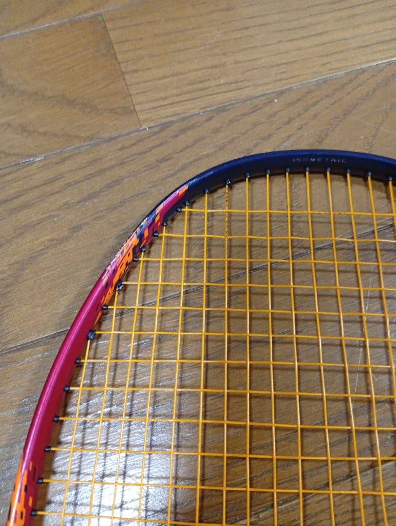 YONEX Nanoflare 700 バドミントンラケット