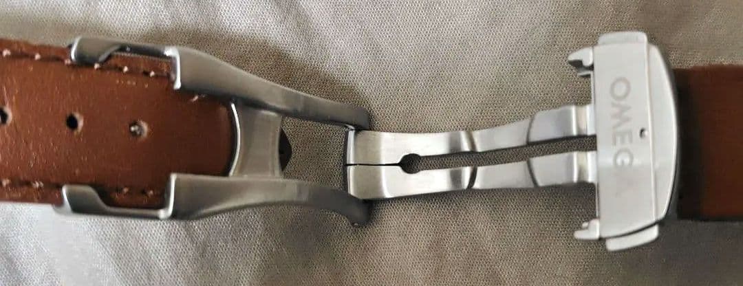 最終値下げ　新品 OMEGA フォールディングバックルとモデラート製レザーベルト