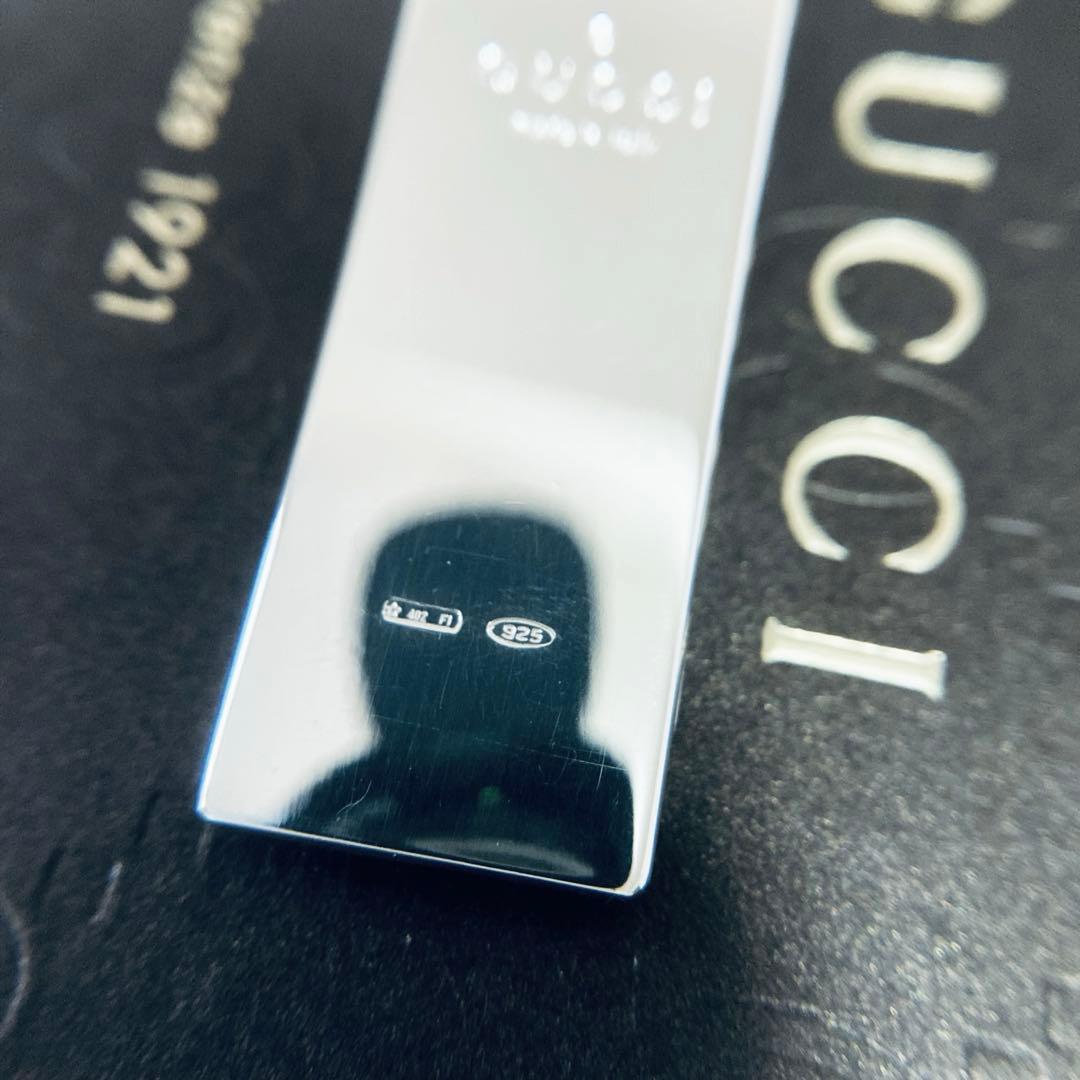 美品 GUCCI GG柄 シマ マネークリップ A258037