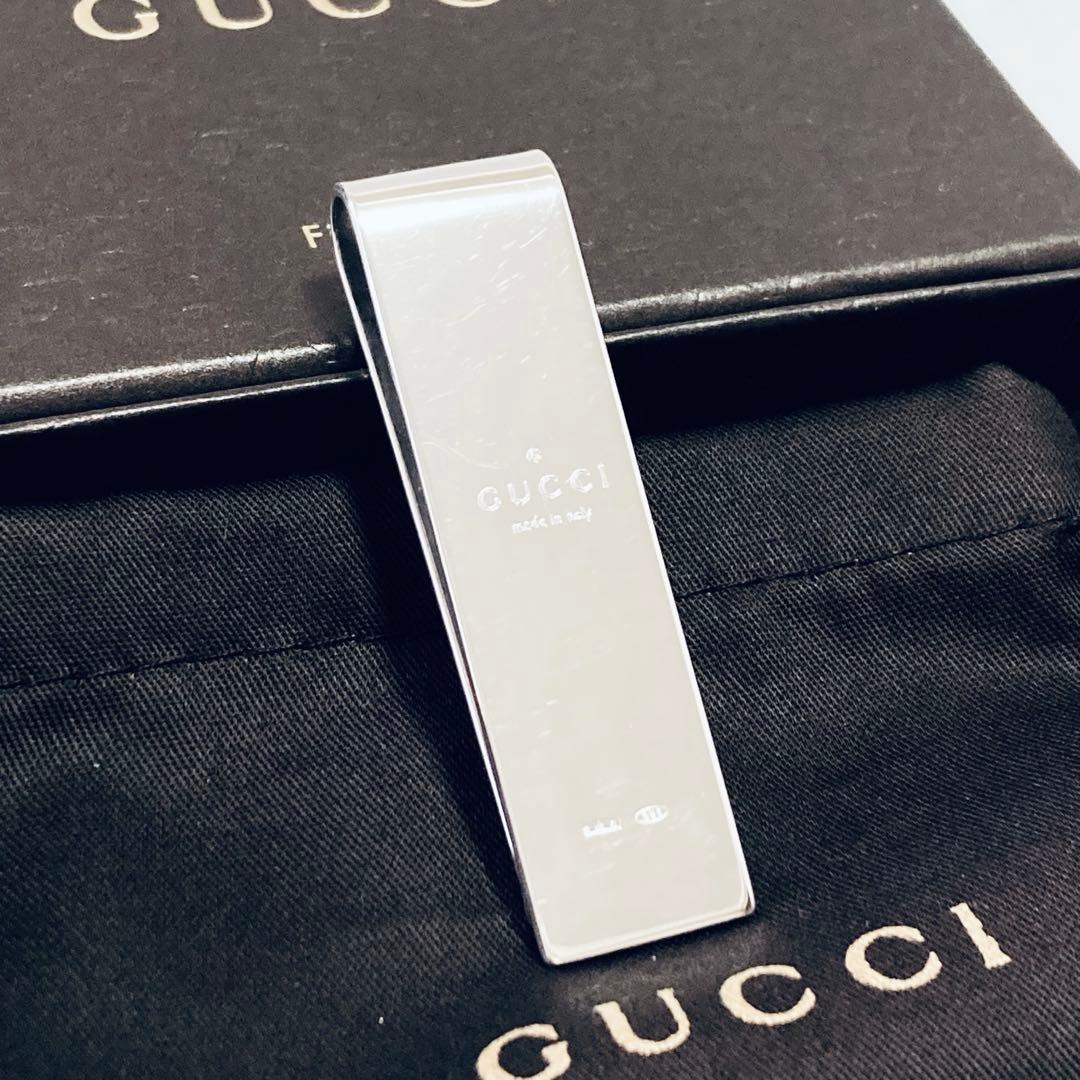 美品 GUCCI GG柄 シマ マネークリップ A258037
