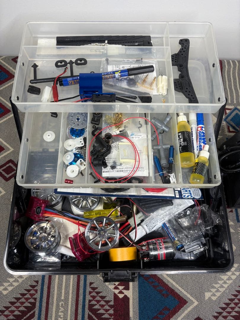 【中古】ラジコン+予備品セット売り！