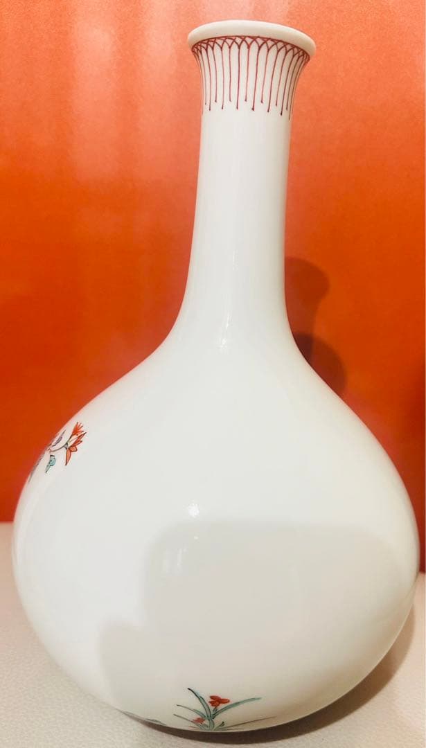 希少品国宝十三代酒井田柿右衛門錦 鳥文花瓶 高さ約2 7Cm口部直径约4.5Cm