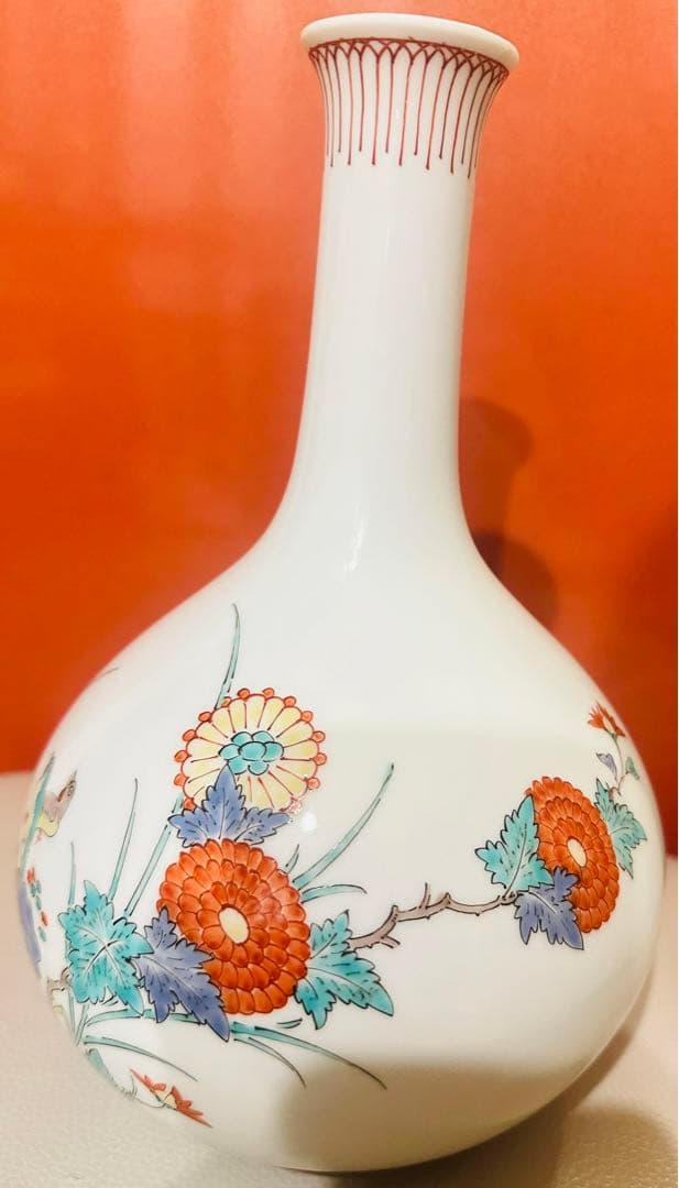 希少品国宝十三代酒井田柿右衛門錦 鳥文花瓶 高さ約2 7Cm口部直径约4.5Cm