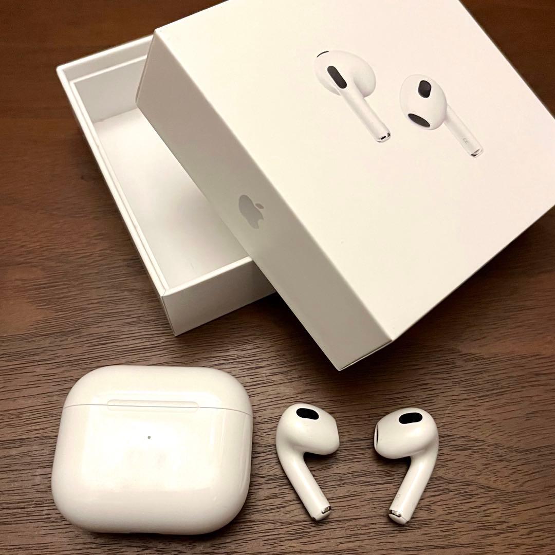 イヤホン Airpods 3