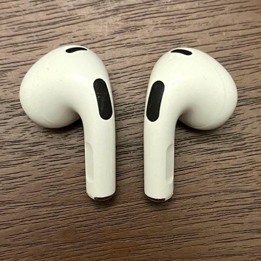 イヤホン Airpods 3