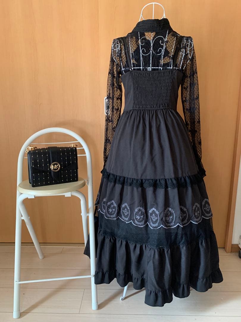 axes POETIQUEイースターラビット刺繍ワンピース 黒 インナー2点