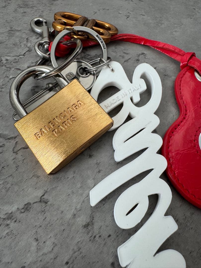 BALENCIAGA Palomaチャーム バッグ チャーム キーリング