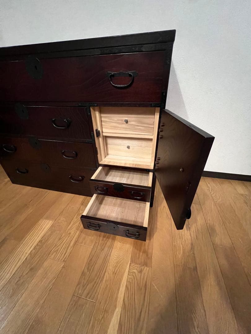 アンティーク和ダンス　鍵付き