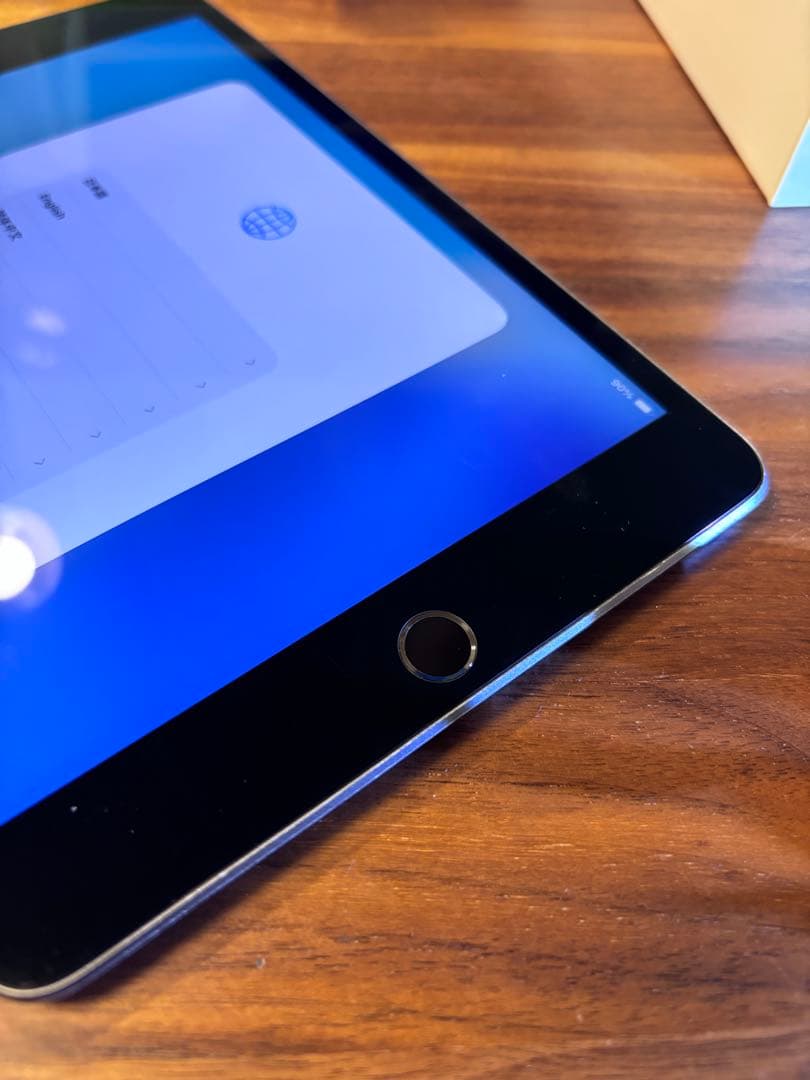 iPad mini 第5世代 64GB 中古美品