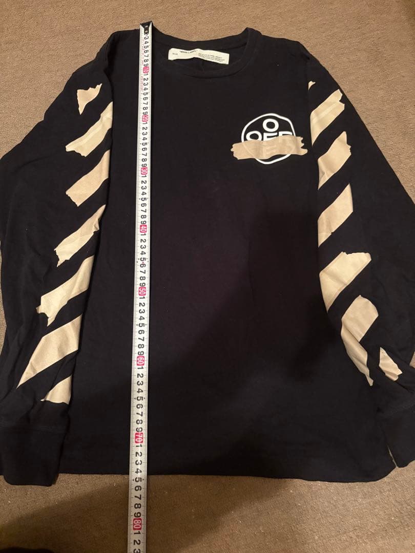 OFF-WHITE オフホワイト　長袖ブラック