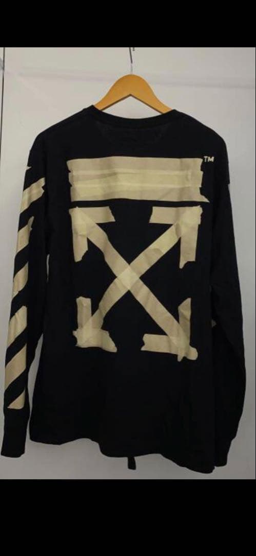 OFF-WHITE オフホワイト　長袖ブラック